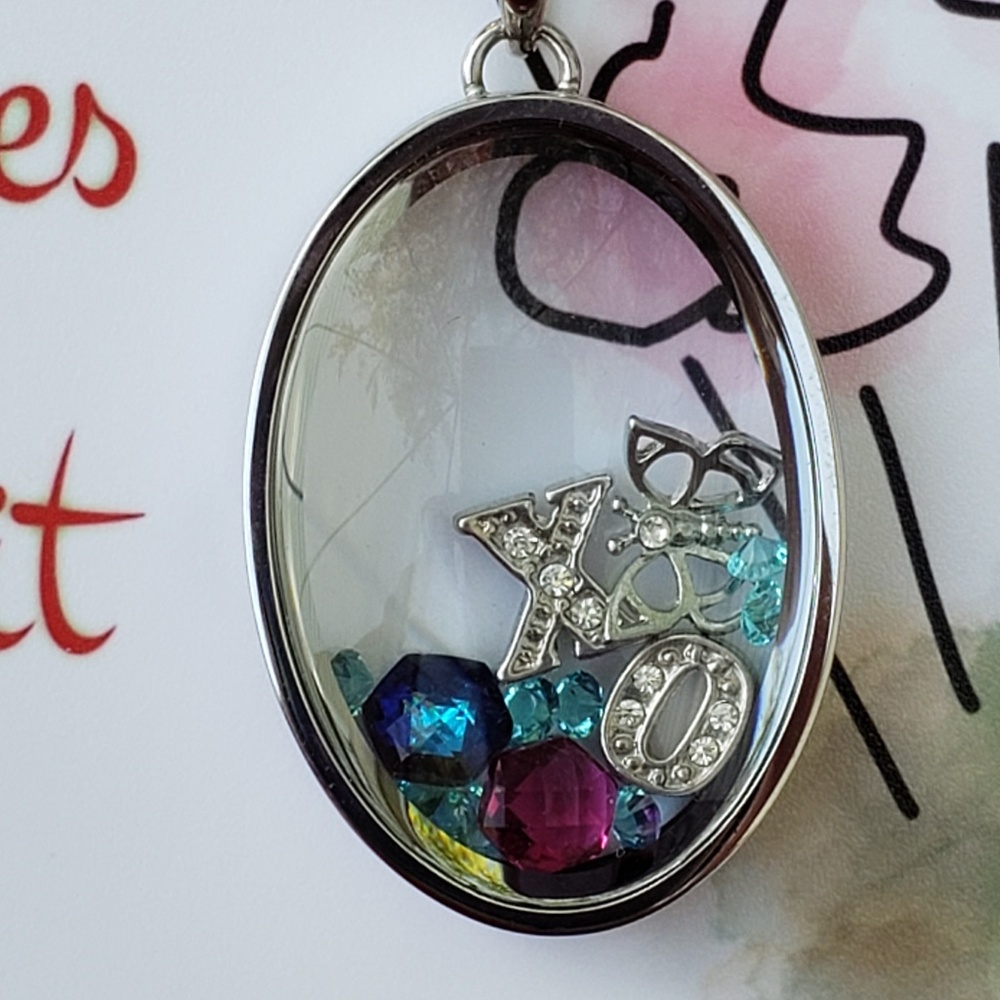 Origami Owl Looking Glass Butterfly Hinged Locket